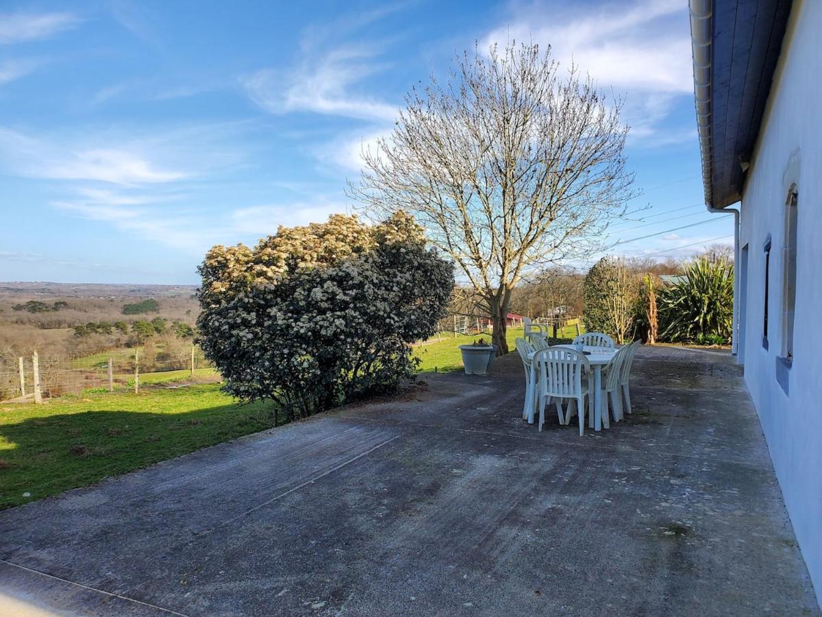 Family Home With Pool Saint-Lon-Les-Mines Exteriör bild